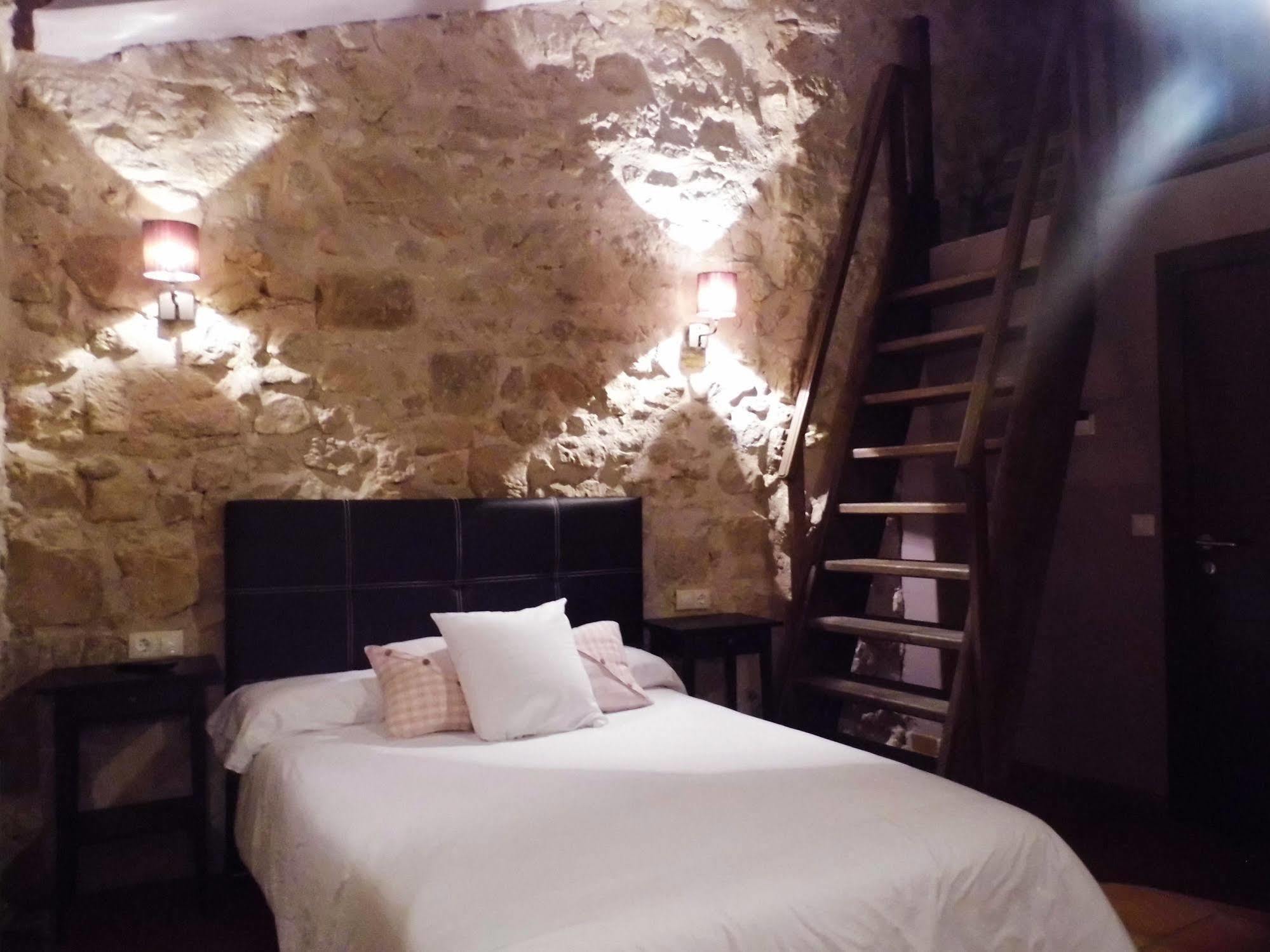 Hotel Fonda La Grancha à La Fresneda Extérieur photo