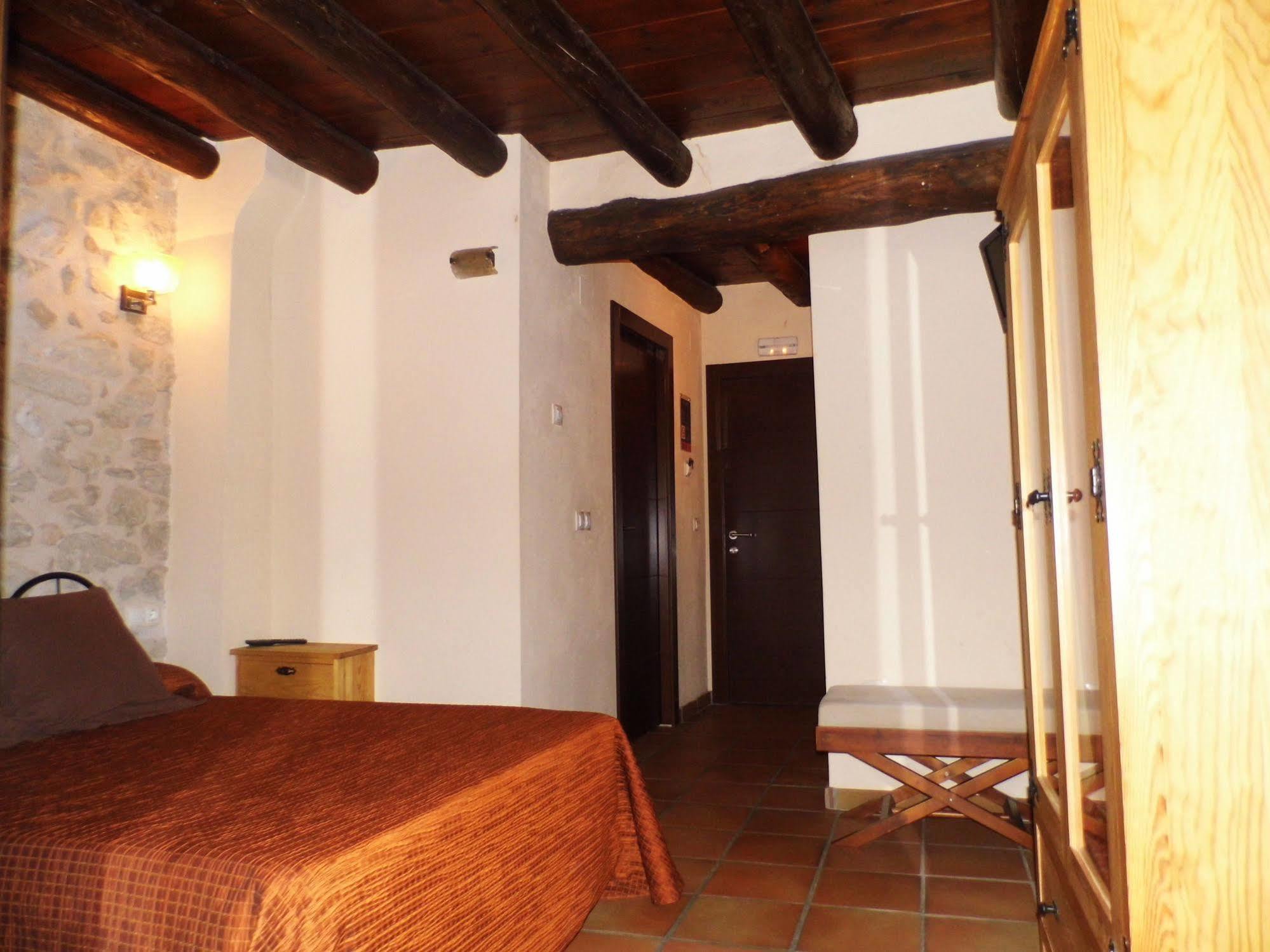 Hotel Fonda La Grancha à La Fresneda Extérieur photo